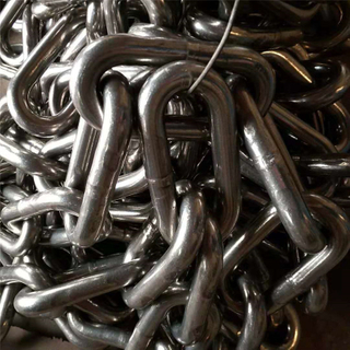 Cadena de eslabones cortos galvanizados en caliente Cadena de eslabones DIN766
