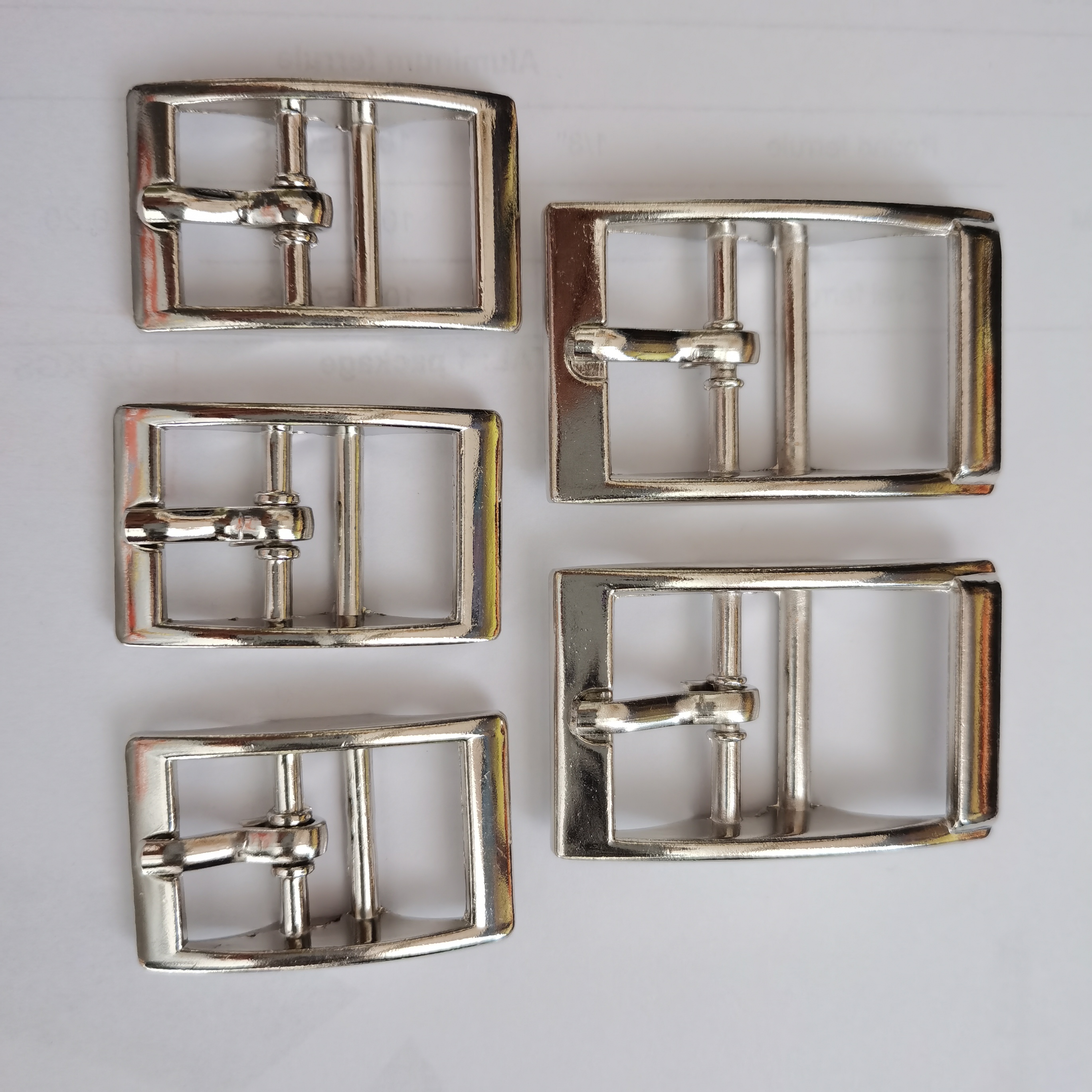 Fabricante de hebillas de anillo en D de metal para uso de arneses para perros