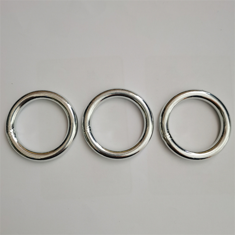 Anillo redondo soldado chapado en zinc