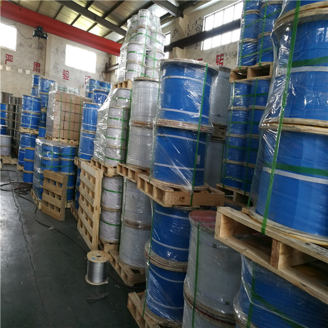 Cuerda de alambre de acero inoxidable 6×24+7FC Cuerda de alambre de acero