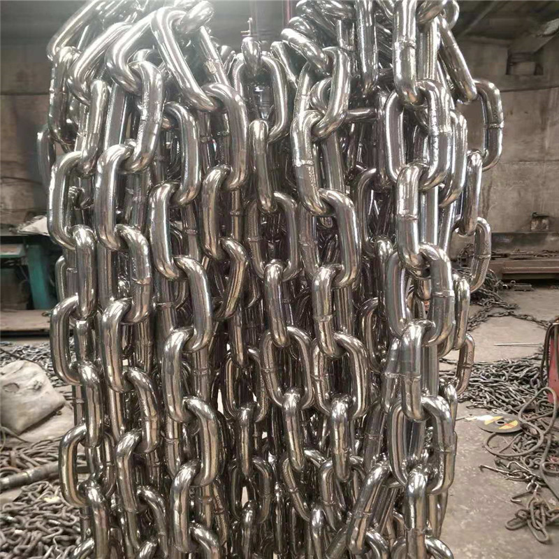 Cadena de eslabones cortos galvanizados en caliente Cadena de eslabones DIN766
